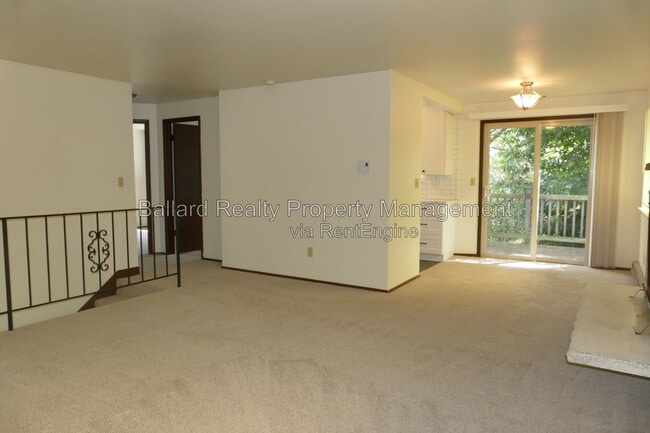 Photo - 2015 Nw 62nd St Townhome