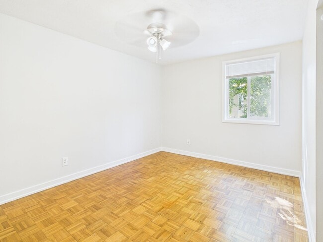 Interior Photo - Forest Square Apartments
