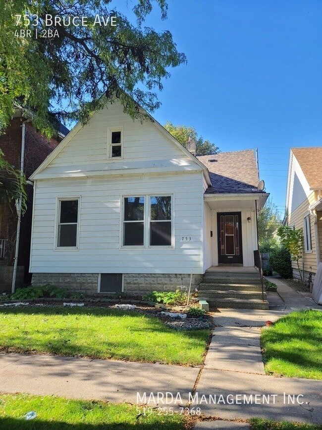 Building Photo - 753 Bruce Ave