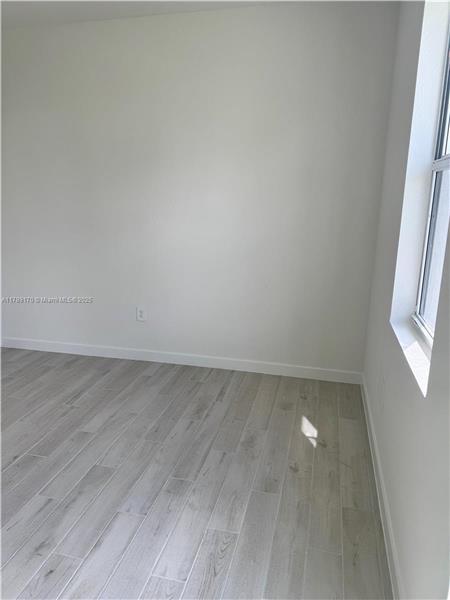 Foto del edificio - 710 SE 15th Ave