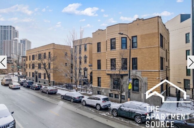 Building Photo - 1912 N Lincoln Ave