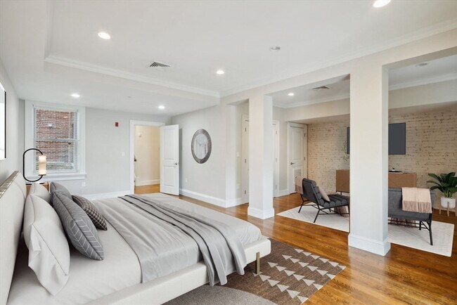 Foto del edificio - 1471 Beacon St