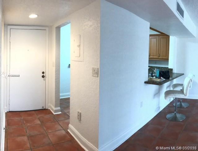 Building Photo - 8075 SW 107th Ave
