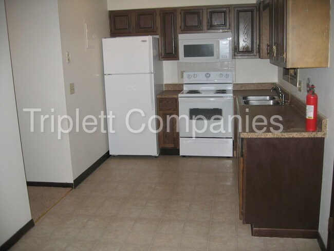 Building Photo - 133 Beedle Dr