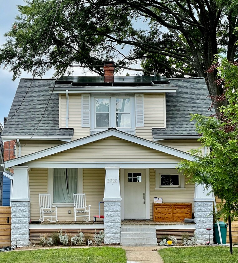 Primary Photo - 2720 17th St NE
