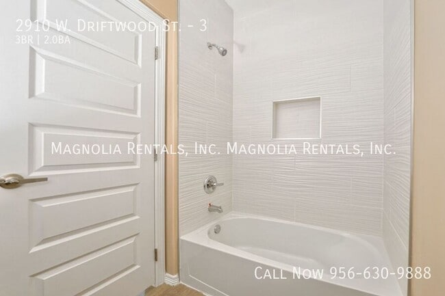 Foto del edificio - 2910 W Driftwood St