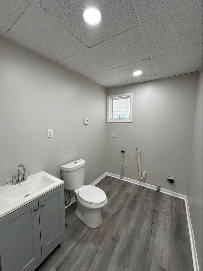 Foto del edificio - 1807 Luzerne St