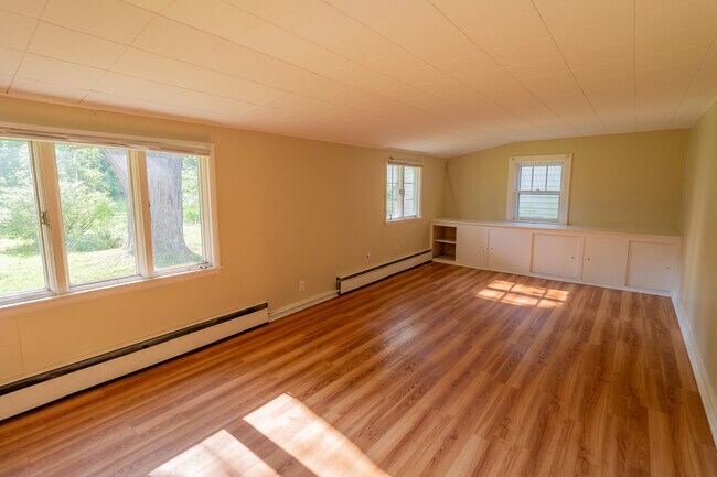 Foto del edificio - 2-702 Nash Rd