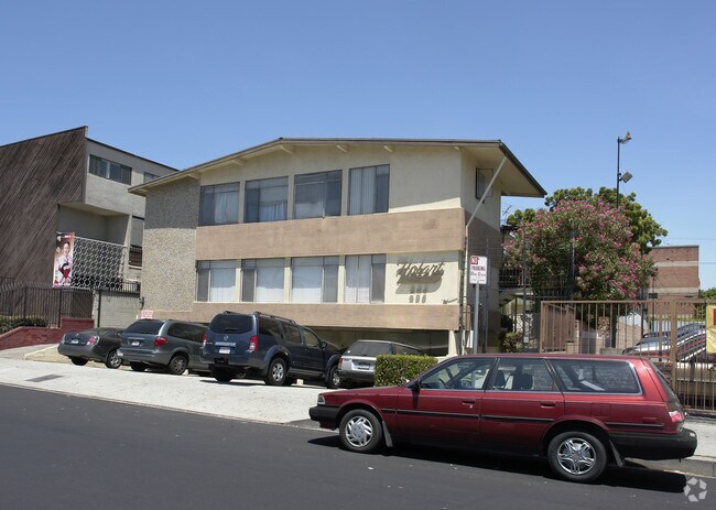 Building Photo - 256 S Hobart Blvd