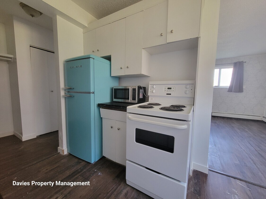 Photo principale - 15940-15109 109 Ave NW