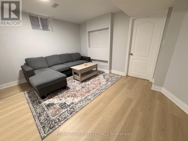 Photo du bâtiment - 454 Acumen Ct