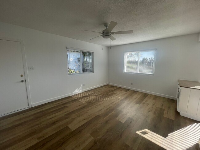 Building Photo - Felton St.