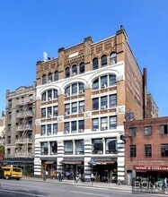 Building Photo - 450 Sixth Avenue