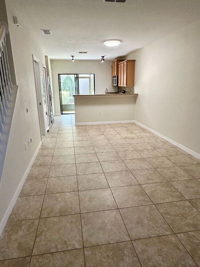 Building Photo - 1121 Trillium Park Ln