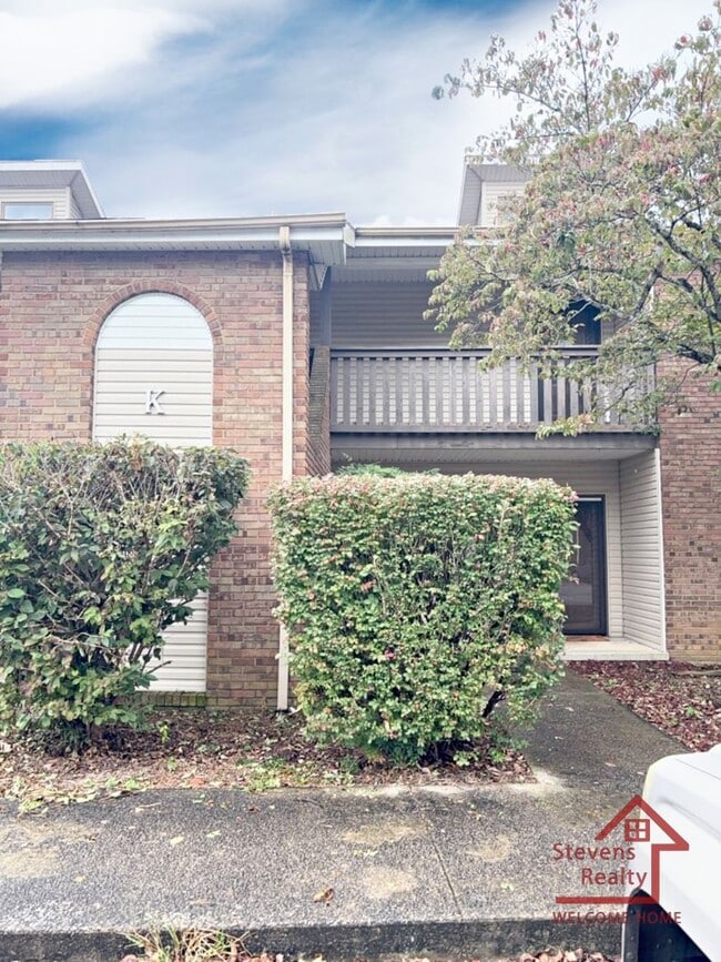 Building Photo - 419 Oriole Dr