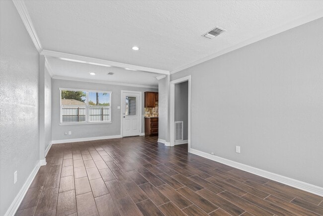 Building Photo - 6742 Feldspar St