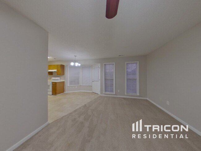 Foto del edificio - 3329 Whitebridge Ln