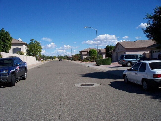 Foto del edificio - Coventry Estate - 3 Bed, 2 Bath