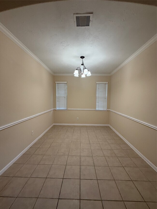 Foto del edificio - 6346 Wilshire Ridge