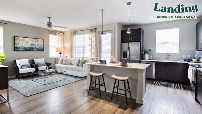 Foto del edificio - 102 Manatee Ave W