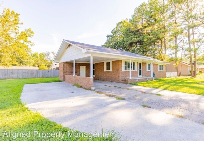 Building Photo - 3 br, 1.5 bath House - 115 Ketchum Lane