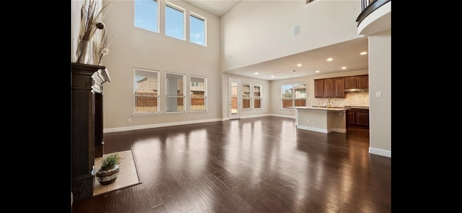 Building Photo - 1178 Roma Dr