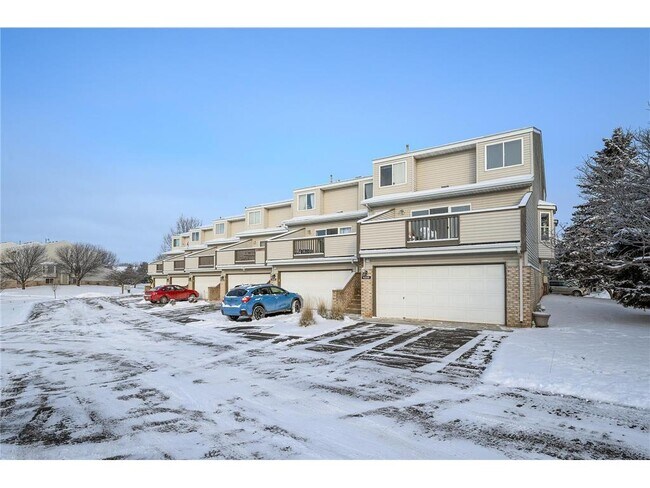 Building Photo - 14558 Cobalt Ave