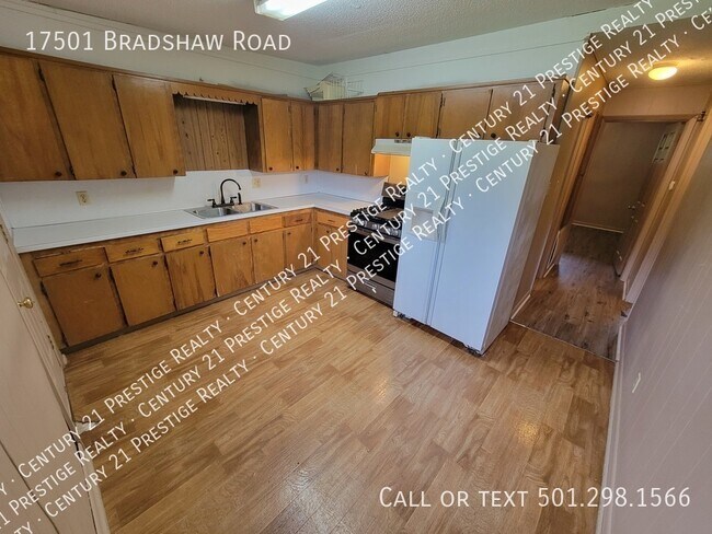 Building Photo - 17501 Bradshaw Rd
