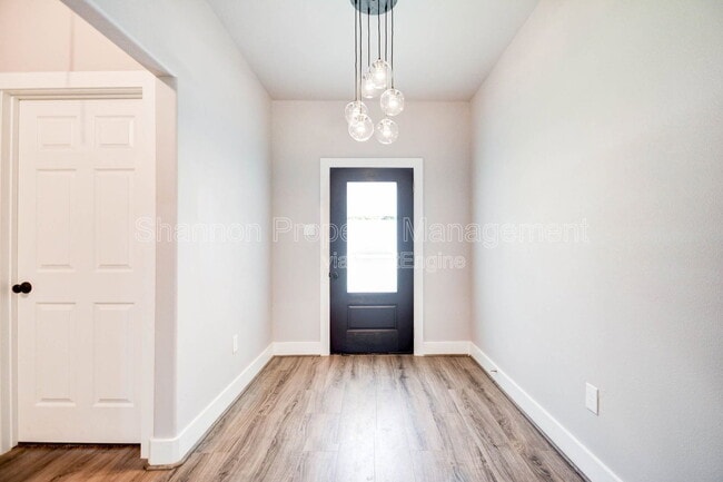 Building Photo - 6731 New York St
