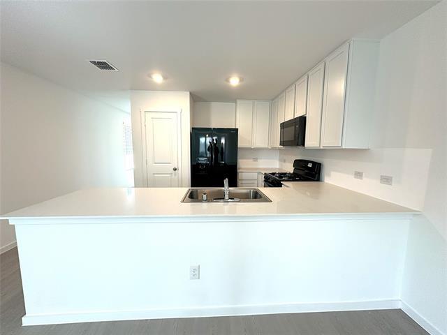 Foto del edificio - 14110 Kempt Dr