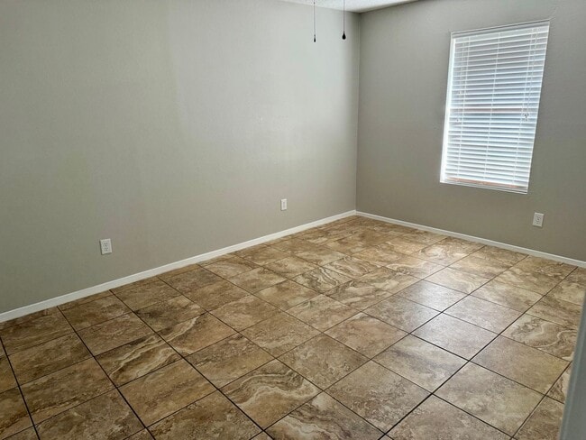 Foto del edificio - 2BD/2BA duplex in Hewitt!