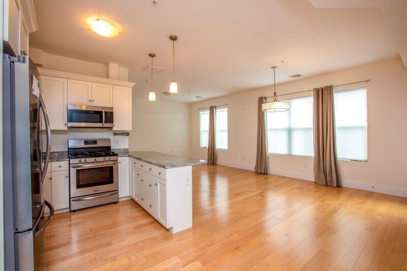 Foto principal - 70 Prospect St