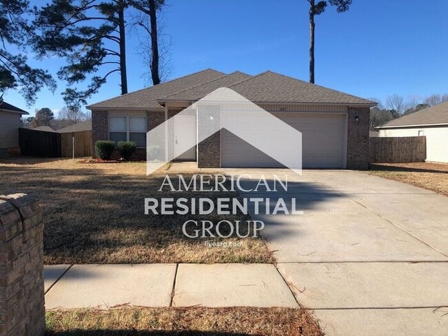 Building Photo - Three Bedroom | Two Bathroom Home in Graha...