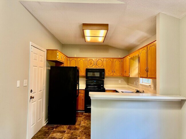 Building Photo - 69 Grassmire Dr