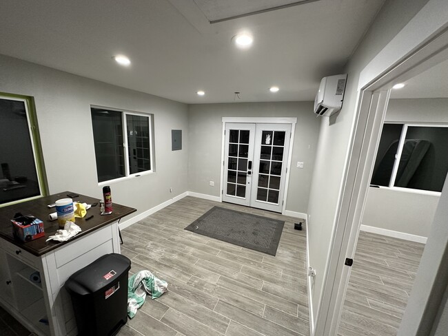 Building Photo - 8537 Pico Vista Rd
