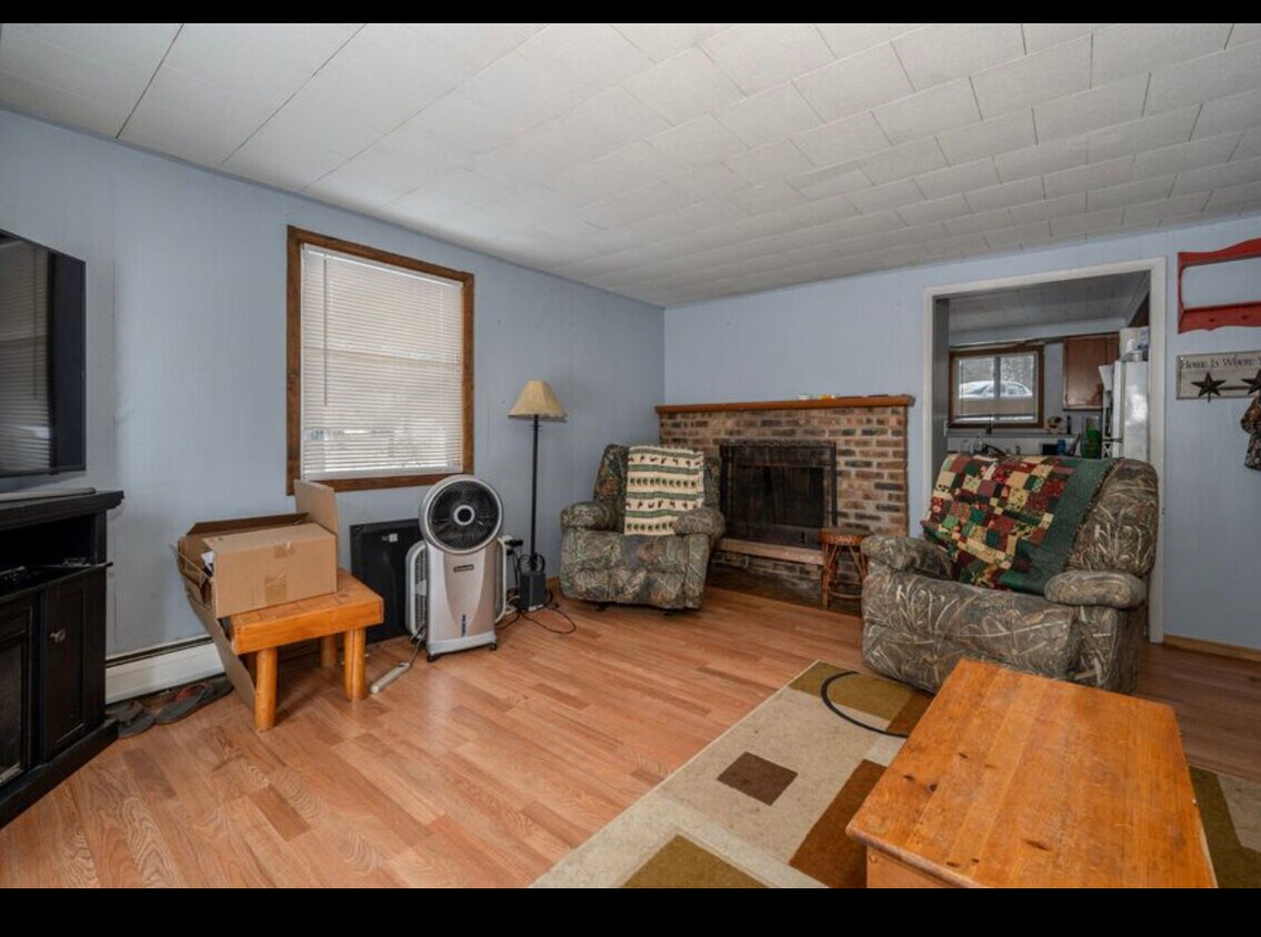 3419 River Rd Unit 2, Grand Rapids, MN 55744 Apartments in Grand