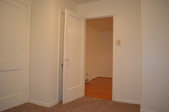 Foto del edificio - 6605 Radford Rd