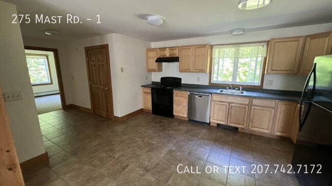 Building Photo - 275 Mast Rd