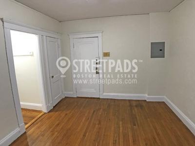 Building Photo - 1 bedroom in Boston MA 02215