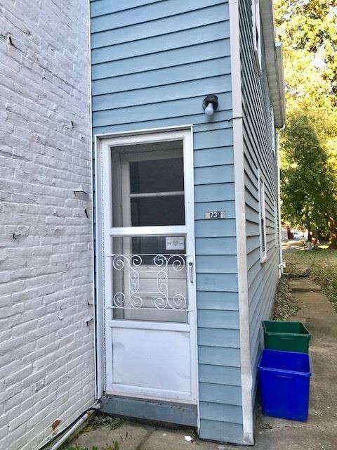Building Photo - 73-75 N Charlotte St