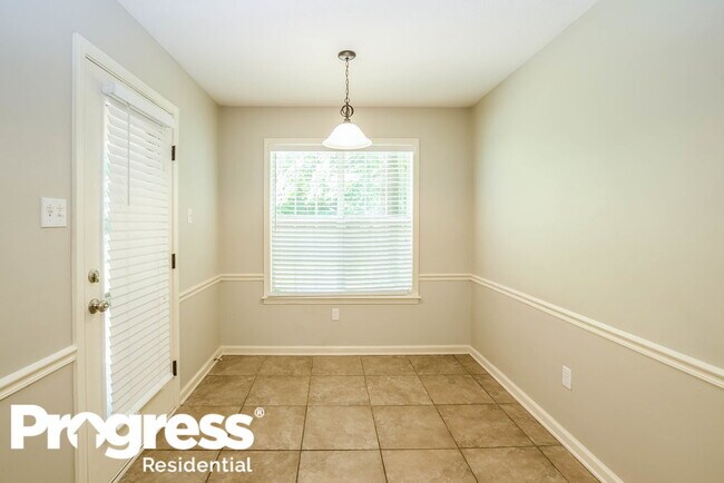 Building Photo - 250 Winding Creek Dr