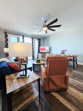 Building Photo - 102 Gulfside Ct