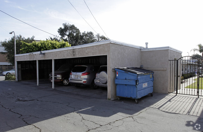 Building Photo - Civic Center Apartments