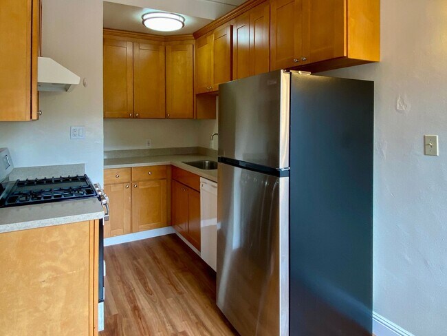 Foto del edificio - Updated 1 Bedroom with 1 Bath in Mountain ...