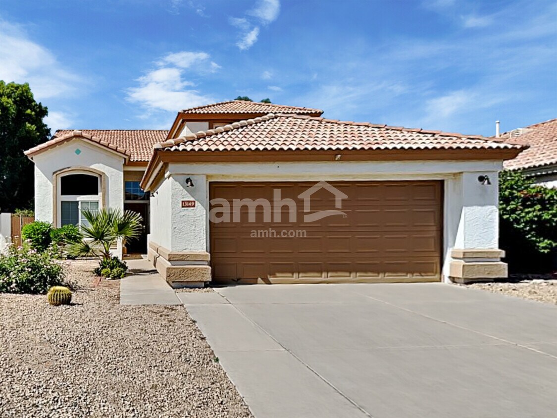 Primary Photo - 13149 W Monte Vista Dr