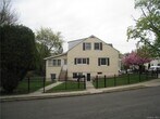 Primary Photo - 107 Wallace St