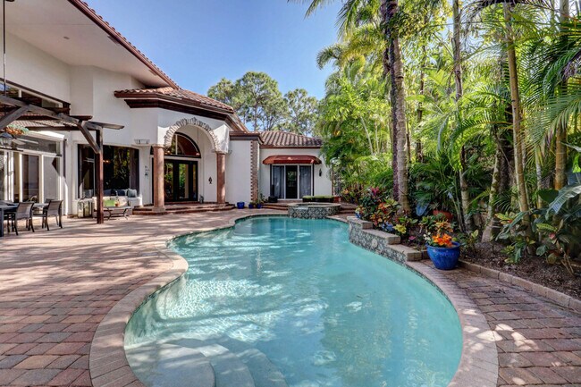 Building Photo - 3150 San Michele Dr