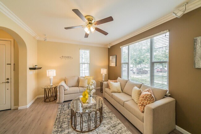 Foto del edificio - 9831 Belladonna Dr