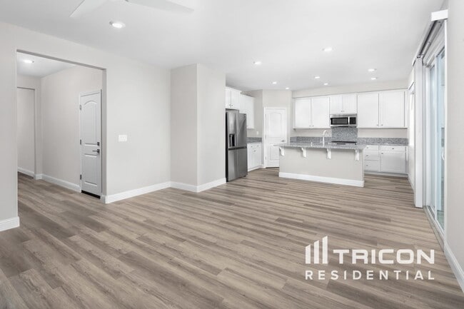 Building Photo - 11662 Venitia Ln