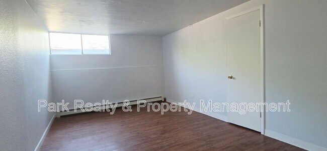 Foto del edificio - 3900.5 W 24th Ave